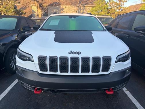 2022 Jeep Cherokee Trailhawk