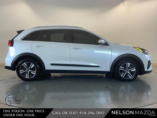 2022 Kia Niro EX Premium