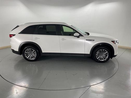 2025 Mazda CX-90 SE