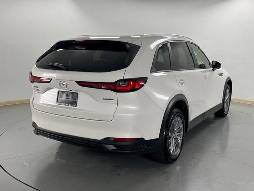 2025 Mazda CX-90 SE