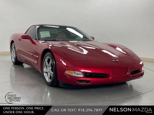 2004 Chevrolet Corvette Base