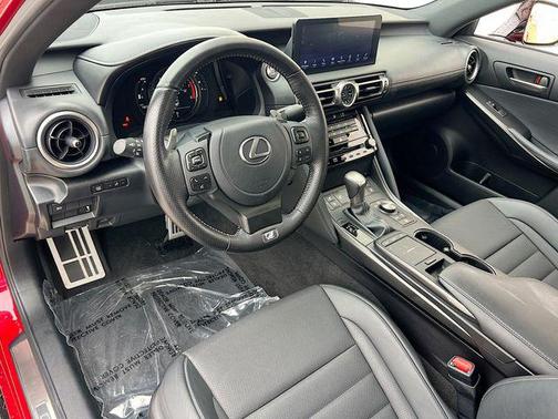 2022 Lexus IS 350 Base