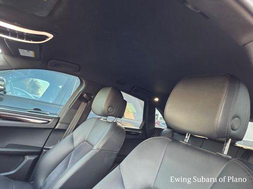 2020 Porsche Macan Base