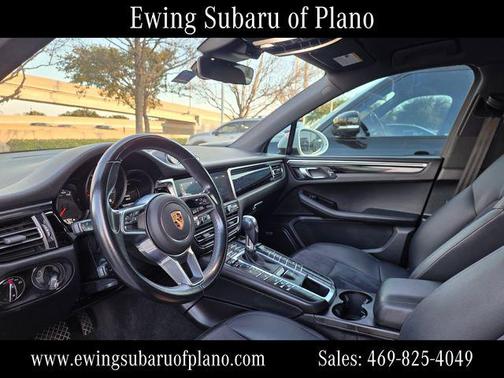 2020 Porsche Macan Base