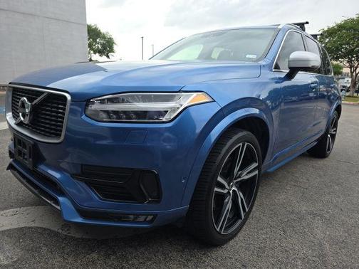 2017 Volvo XC90 T6 R-Design