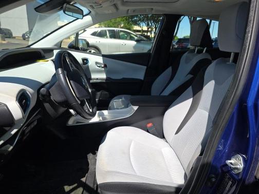 2017 Toyota Prius Three