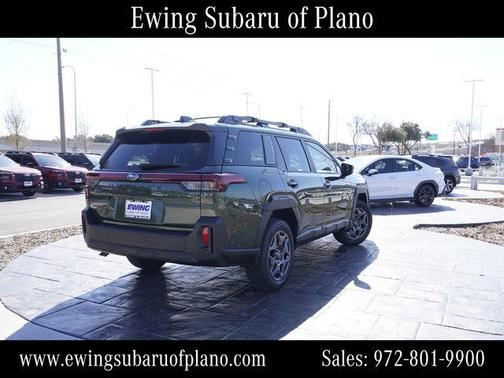 Deep Emerald Green 2026 Subaru Outback Premium