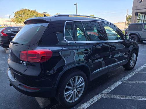 2012 Volkswagen Tiguan SE