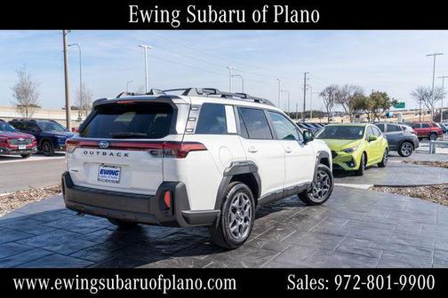 Crystal White Pearl 2026 Subaru Outback Premium