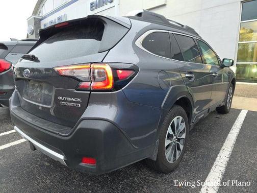 2025 Subaru Outback Touring XT