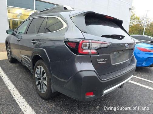 2025 Subaru Outback Touring XT