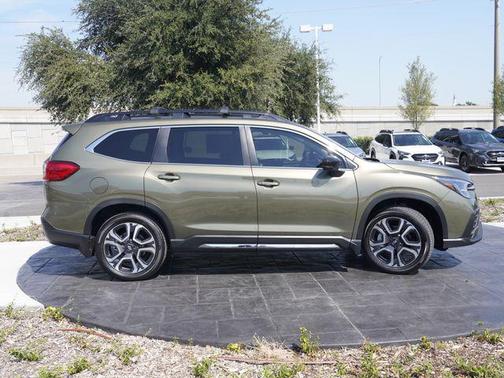 2025 Subaru Ascent Limited 7-Passenger