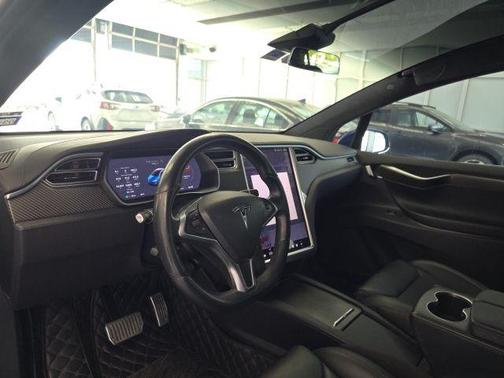 2018 Tesla Model X 75D