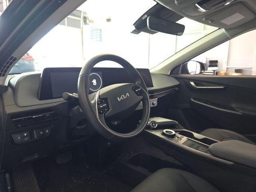 2023 Kia EV6 Wind