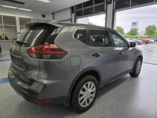 2019 Nissan Rogue S