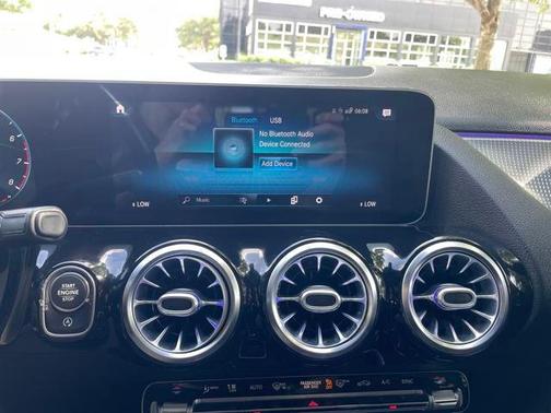 2021 Mercedes-Benz GLA 250 Base 4MATIC