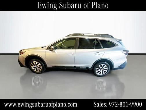 Ice Silver Metallic 2022 Subaru Outback Premium