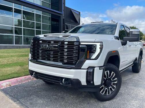 2024 GMC Sierra 3500 Denali