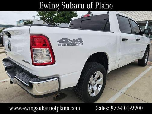 Bright White Clearcoat 2023 RAM 1500 Big Horn/Lone Star