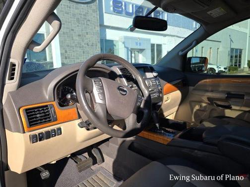 2014 Nissan Armada Platinum