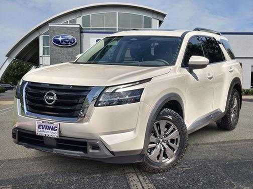 2022 Nissan Pathfinder SV 2WD