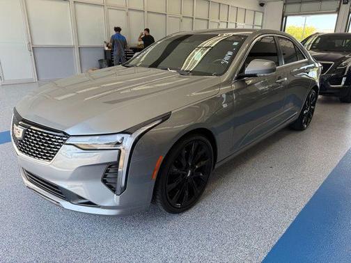 2023 Cadillac CT4 Luxury