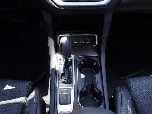 2025 Subaru Ascent Touring 7-Passenger
