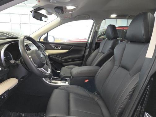 Crystal Black Silica 2022 Subaru Ascent Limited 7-Passenger