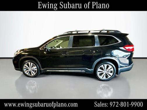 Crystal Black Silica 2022 Subaru Ascent Limited 7-Passenger