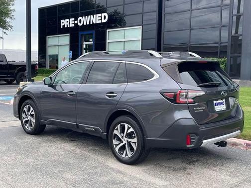 2021 Subaru Outback Touring XT