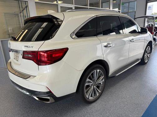 2017 Acura MDX 3.5L w/Technology Package