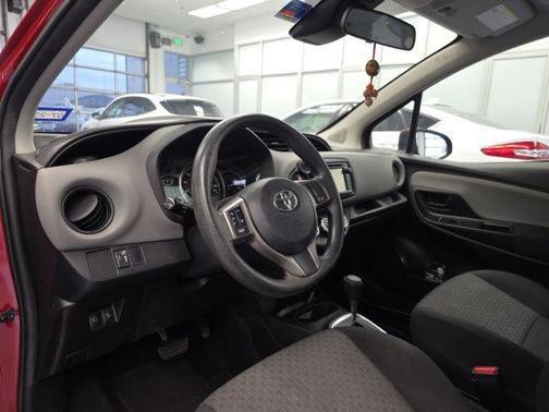2017 Toyota Yaris L