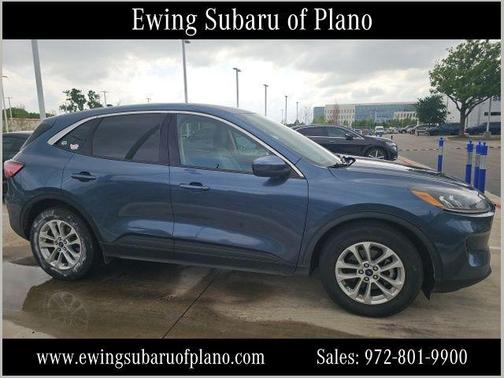 Blue Metallic 2020 Ford Escape SE