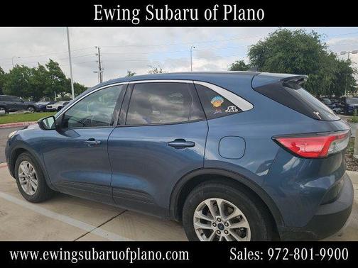 Blue Metallic 2020 Ford Escape SE