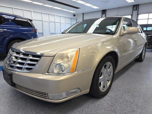 2007 Cadillac DTS Luxury
