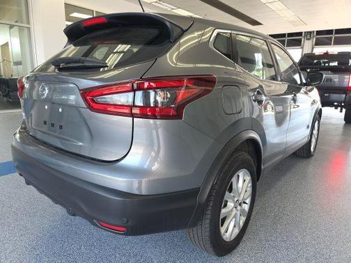 2022 Nissan Rogue Sport S