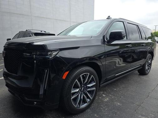 2023 Cadillac Escalade ESV Sport Platinum