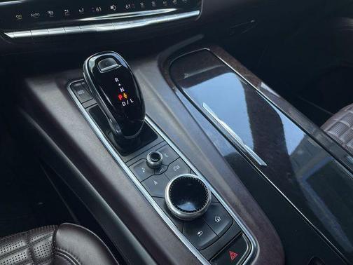 2023 Cadillac Escalade ESV Sport Platinum