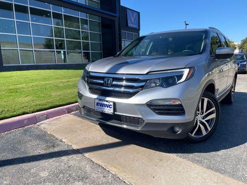 2017 Honda Pilot Touring