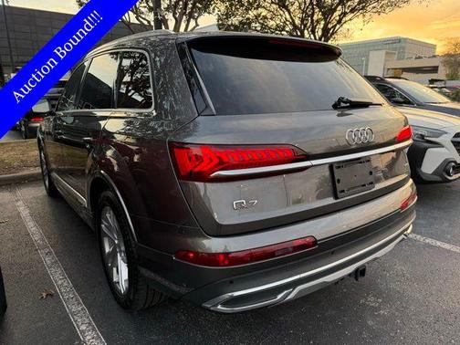 2021 Audi Q7 55 Prestige
