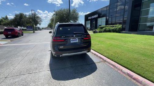 2023 BMW X7 xDrive40i