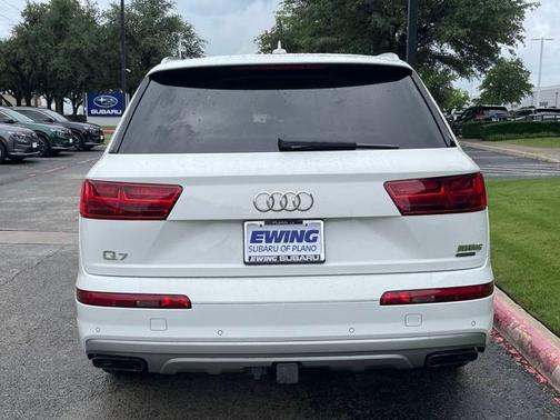 2019 Audi Q7 55 Premium Plus