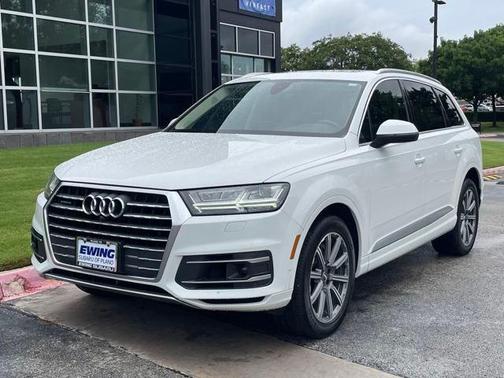 2019 Audi Q7 55 Premium Plus