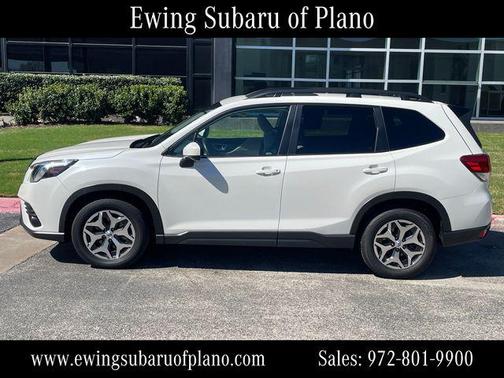 2024 Subaru Forester Premium