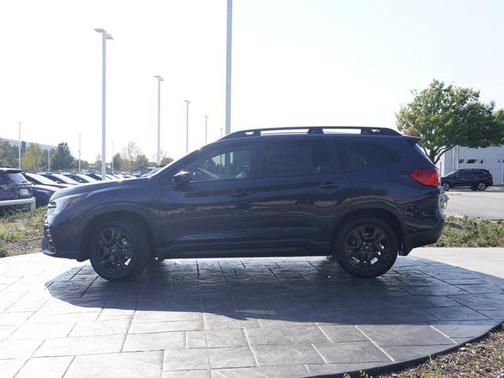 2025 Subaru Ascent Onyx Edition Touring 7-Passenger