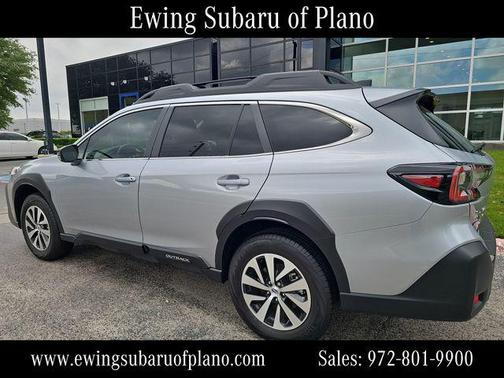 Ice Silver Metallic 2025 Subaru Outback Premium