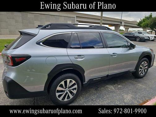 Ice Silver Metallic 2025 Subaru Outback Premium