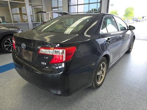2013 Toyota Camry Hybrid LE