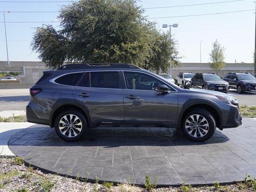 2025 Subaru Outback Limited XT