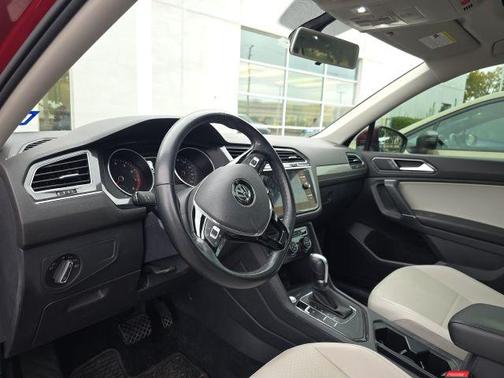 2018 Volkswagen Tiguan 2.0T SE